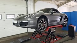 Porsche erhält Alufelgen Aufbereitung