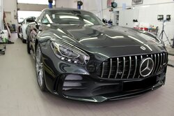 Lackveredelung für Mercedes Benz AMG GTR