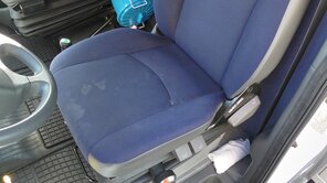 Fleckige Autositze müssen nicht sein - die Reinigung gibt's beim Autoputzer Gütersloh