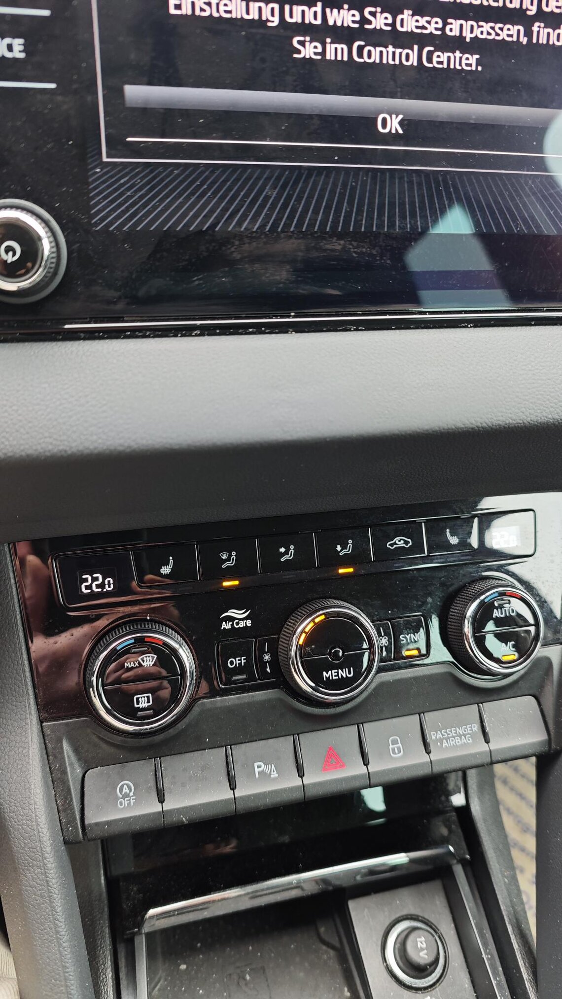 Kein Austausch nötig: die beschädigte Stelle ist nach der Reparatur kaum wiederzuerkennen 