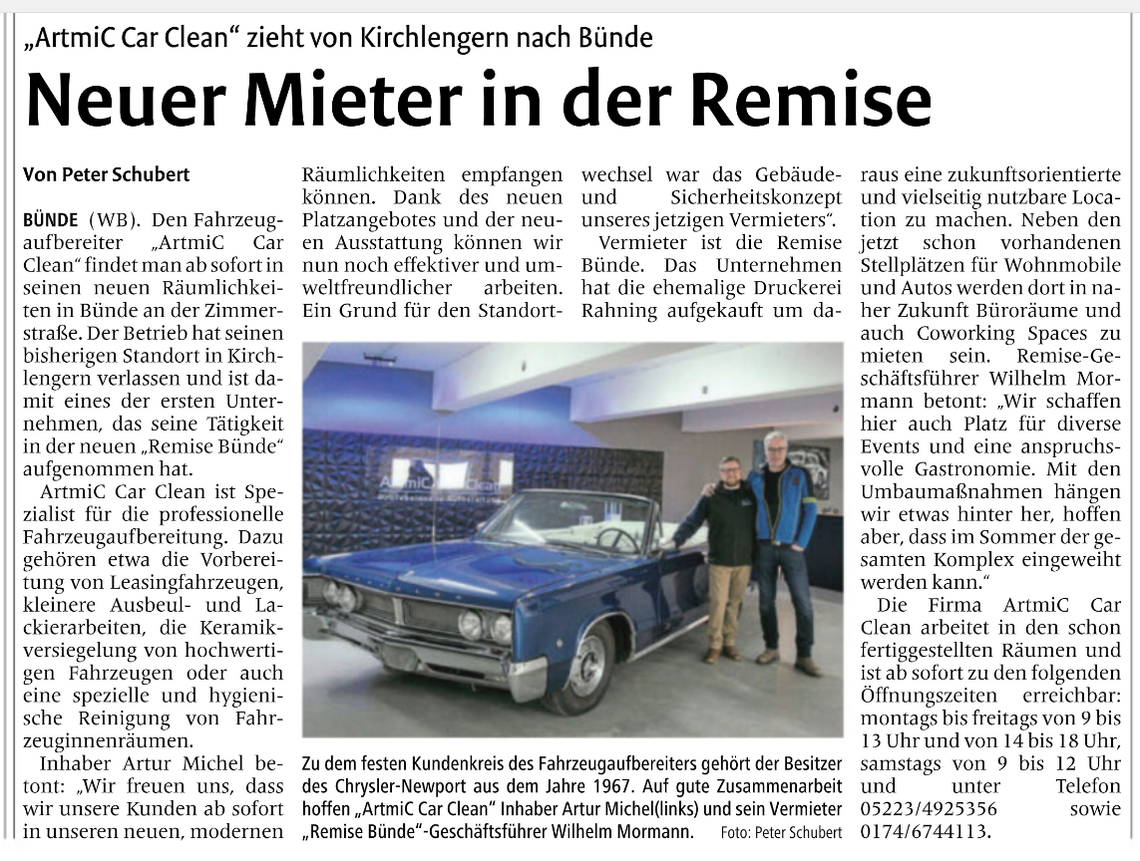 Das Bild zeigt einen Chrysler-Newport aus dem Jahre 1967. Der Besitzer gehört zu den Stammkunden von ArtmiC Car Clean