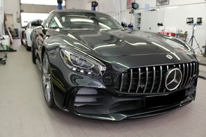 Mercedes GT R mit hochwertiger Keramikversiegelung