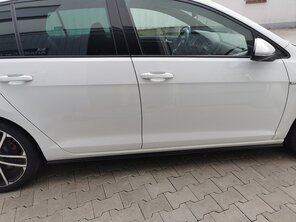 Bestes Endergebnis am Golf 7. Oberflächliche Kratzerentfernung mit Gummiabrieb. Möchten auch Sie eine professionelle Kratzerentfernung buchen, dann kommen Sie zu ArmitC Car Clean und buchen Sie Ihren Termin direkt vor Ort