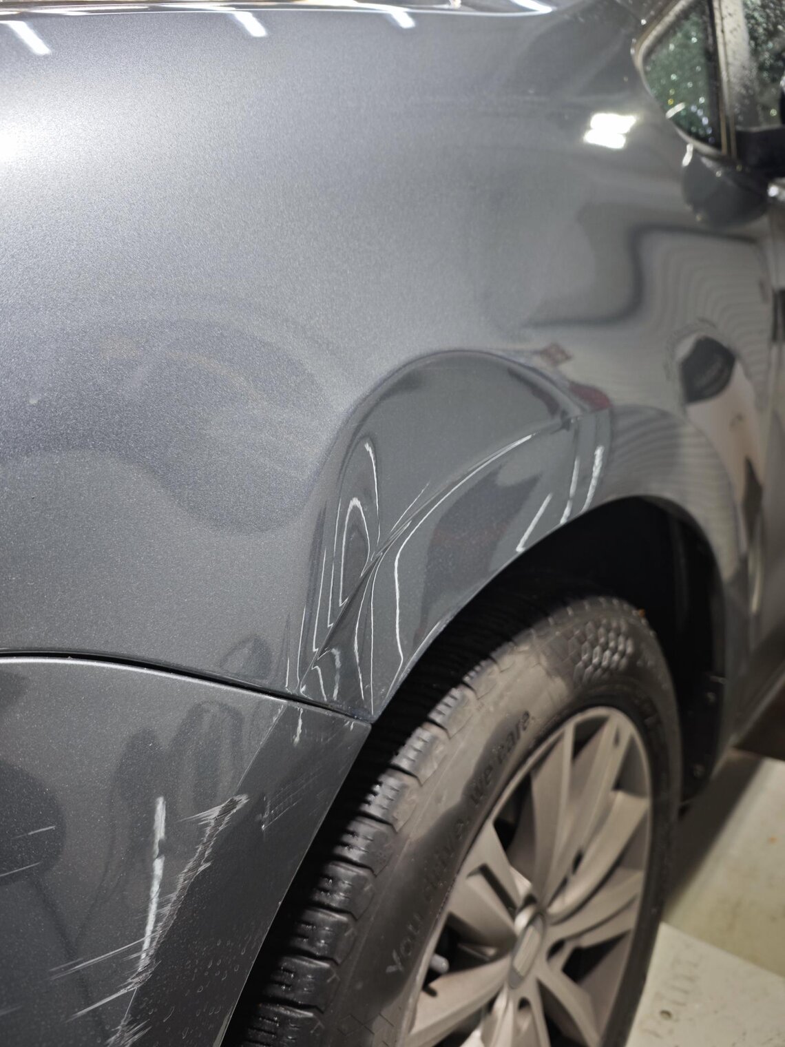 Kotflügel vor Dellendoktor Arbeit