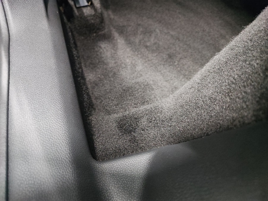 Lassen Sie Ihr Auto für eine nachhaltige, fachmännische und effektive Reinigung bei ArmiC Car Clean aufbereiten